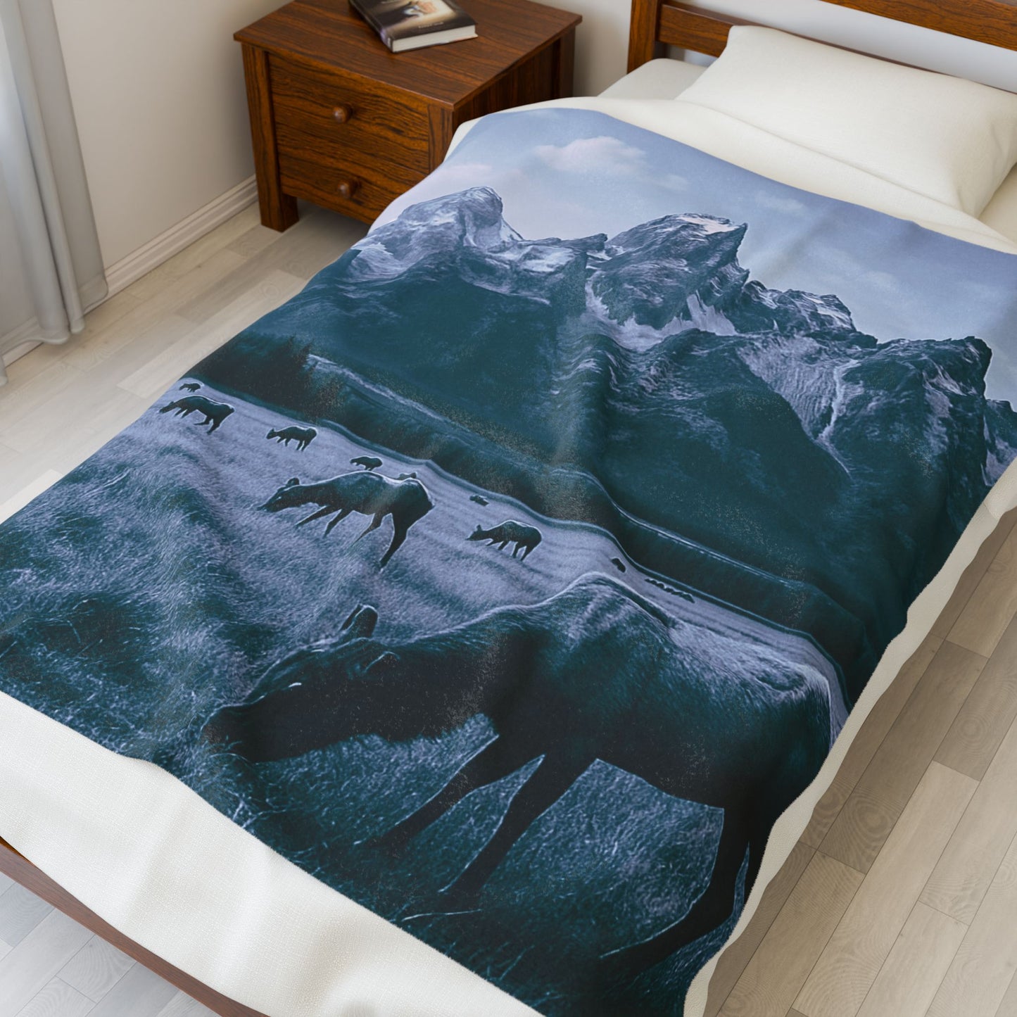 Rustic Elk Mountain Throw Blanket Wildlife Lodge Cabin Decor, Nature Scene Bed Cover, Elk Herd Western Gift Velveteen Plush Blanket