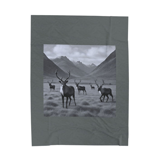 Black and White Deer Mountain Blanket Cozy Wildlife Lodge Cabin Plush Velveteen Throw for Rustic Home Décor