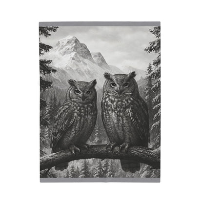 Rustic Owl Mountain Blanket Wildlife Cabin Decor, Cozy Forest Throw, Nature Inspired Bedding  Velveteen Plush Blanket