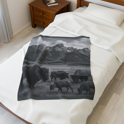 Rustic Bison Mountain Blanket Western Wildlife Lodge Cabin Decor, Cozy Buffalo Herd Bed Throw, Nature Inspired Rustic Bedding
