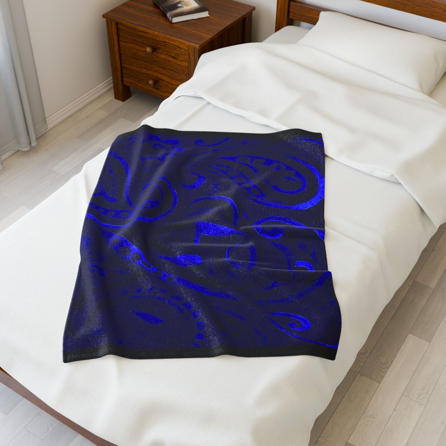 Blue Paisley Pattern Velveteen Plush Blanket | Navy Swirl Home Throw