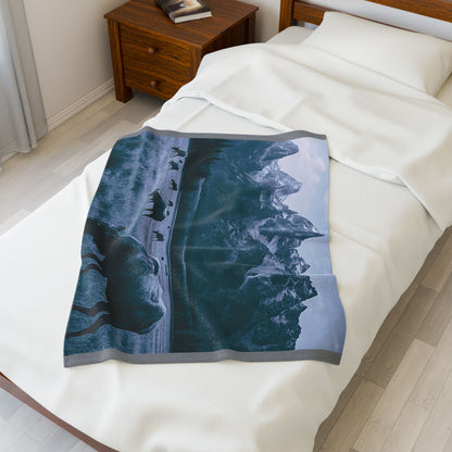 Wild Elk in Mountain Valley Blanket | Scenic Nature Lodge Throw